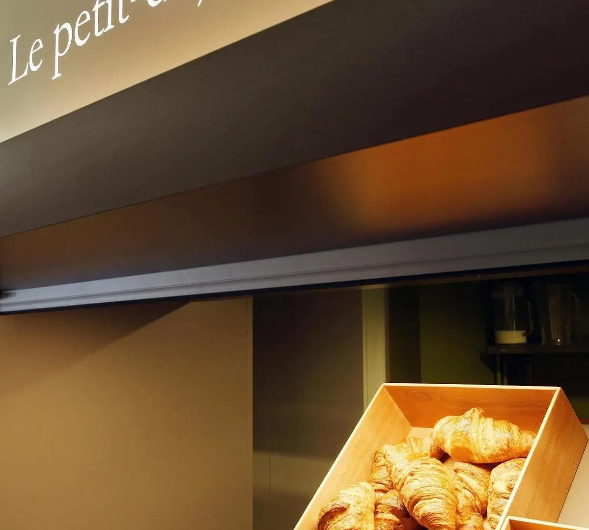 B&B Hotel Orly Chevilly-Larue - Nationale 7 2*,