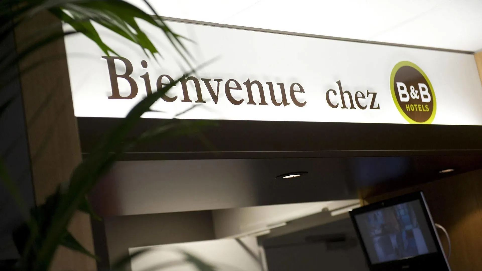 **  B&B Hotel Orly Chevilly-Larue - Nationale 7 France